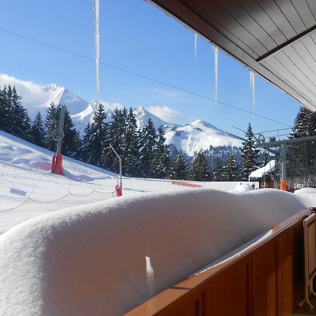 Hotel La Vieille Ferme Manigod Esterno foto