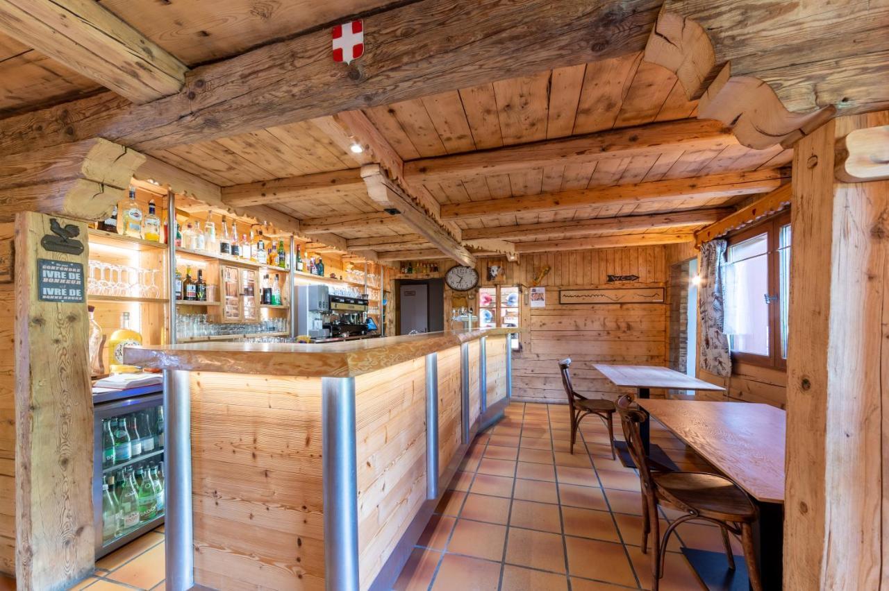 Hotel La Vieille Ferme Manigod Esterno foto