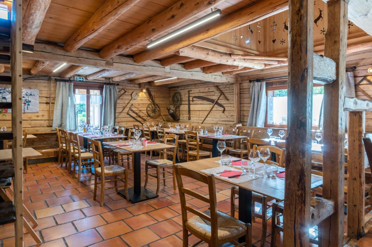 Hotel La Vieille Ferme Manigod Esterno foto
